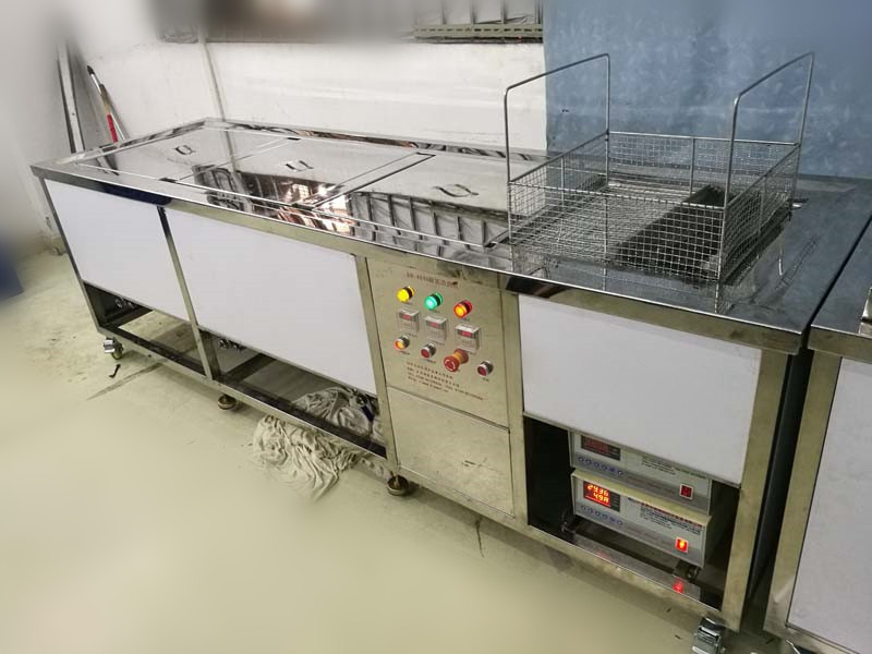 自動超聲波清洗機(jī)